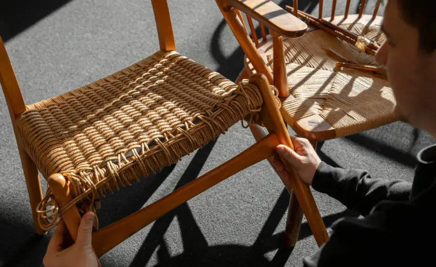 Renovera stol steg för steg - laga stomme och sits