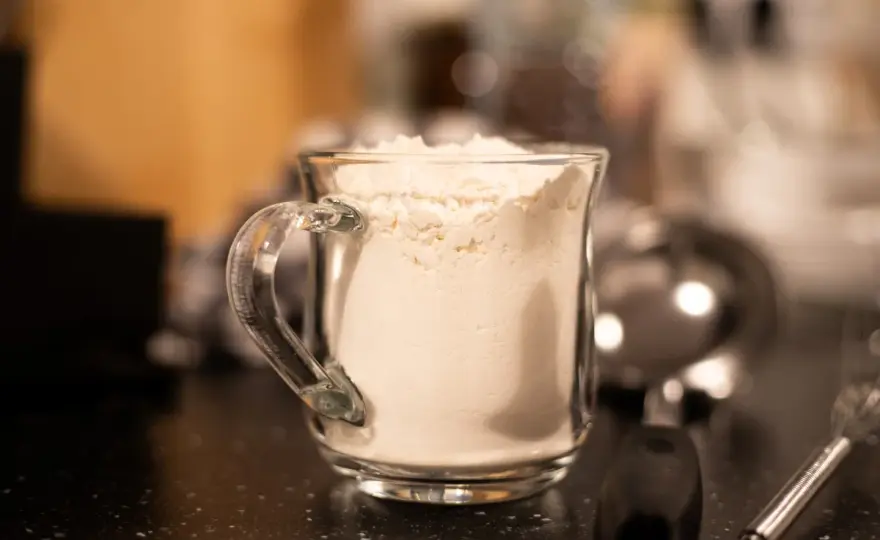 1/3 szklanki cukru to ile łyżek? Twoja kuchenna supermoc