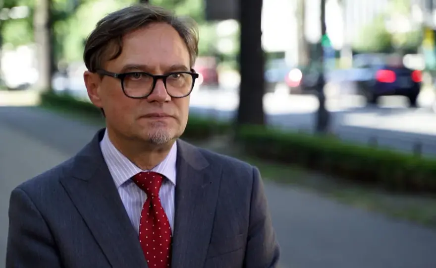 Czy polityka ma wpływ na polską gospodarkę? Najnowsze wydarzenia analizowane.