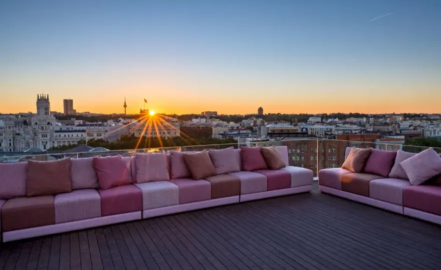 Terraza Casa Suecia: ¿Solo vistas? Descubre su experiencia completa