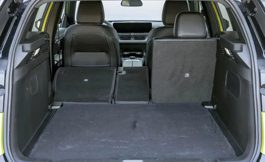 Jeep Compass - wymiary i bagażnik. Czy to SUV dla Ciebie?