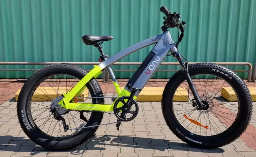 Rower elektryczny a motorower: poznaj różnice prawne i wymagania