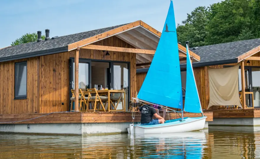 Mazury: Dom z linią brzegową jak bezpiecznie spełnić marzenie?