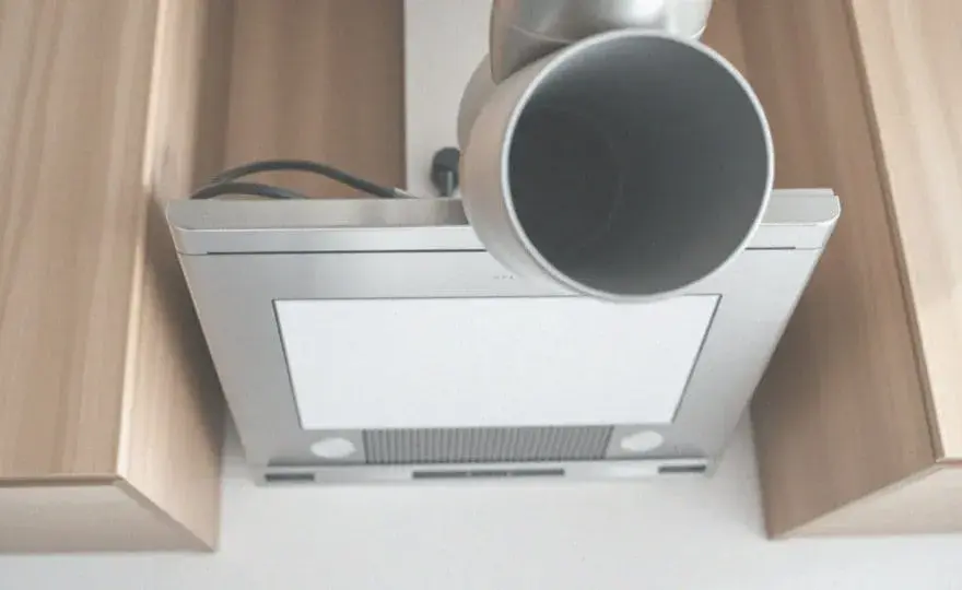 Jak podłączyć okap do komina - uniknij błędów w instalacji