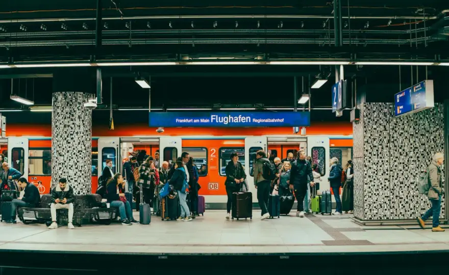 Lotnisko Frankfurt nad Odrą - Które wybrać i jak dojechać?