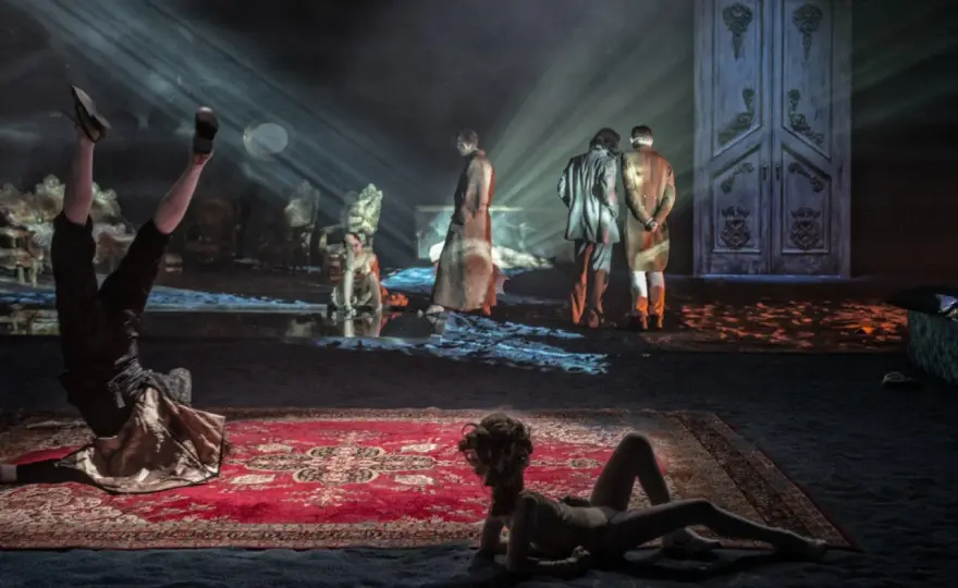 Scenografia teatralna - Jak powstaje i co mówi o spektaklu?
