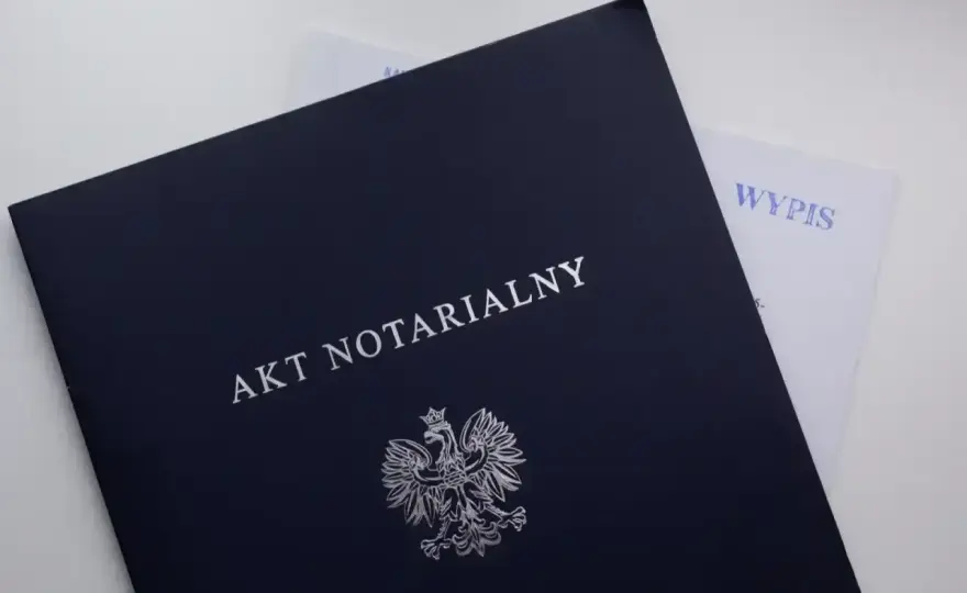 Taksa notarialna przy nieruchomości - Jak nie przepłacić?