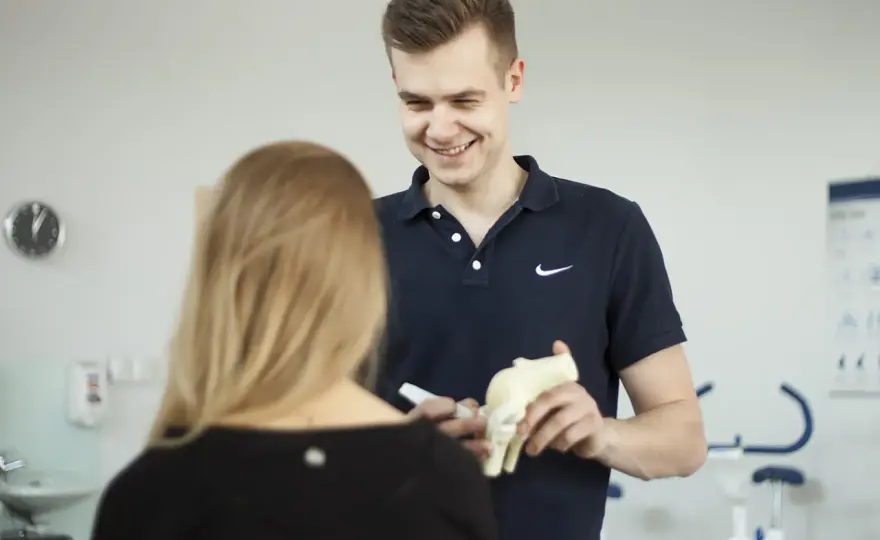 Technik fizjoterapii - Jak wygląda praca i jak zacząć karierę?