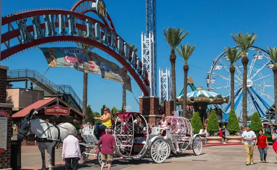 Los parques de atracciones más emocionantes para disfrutar en familia