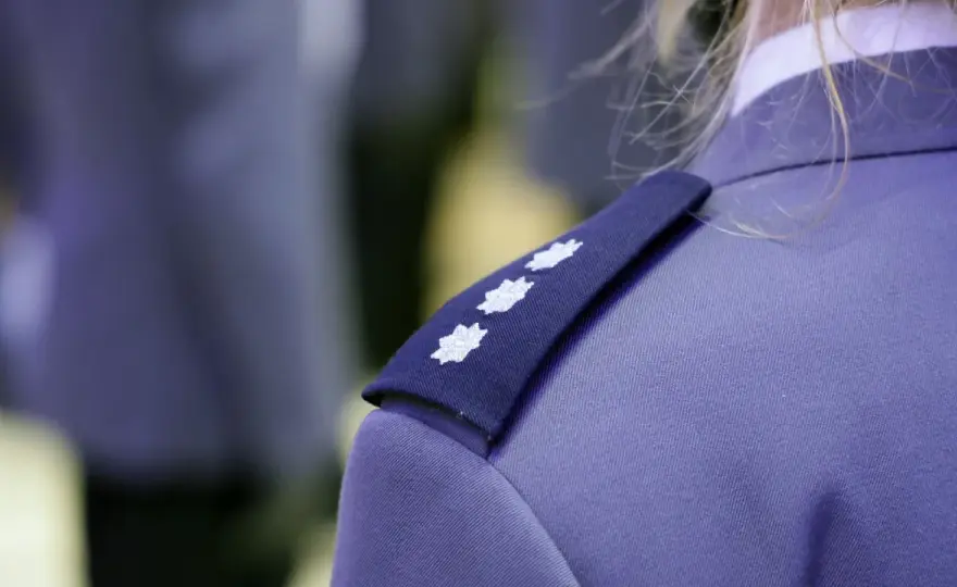 Wszystkie stopnie w policji: kompletna lista policyjnych rang służbowych