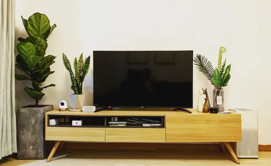 Optymalna wysokość szafki RTV: Wzór na komfort i styl