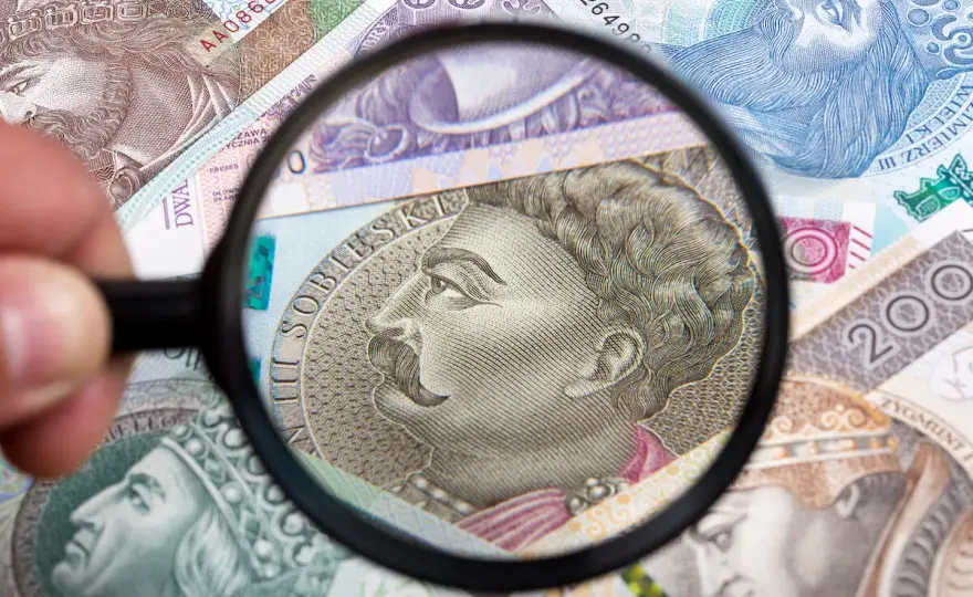 Mąż wypłacił pieniądze ze wspólnego konta - Co robić?