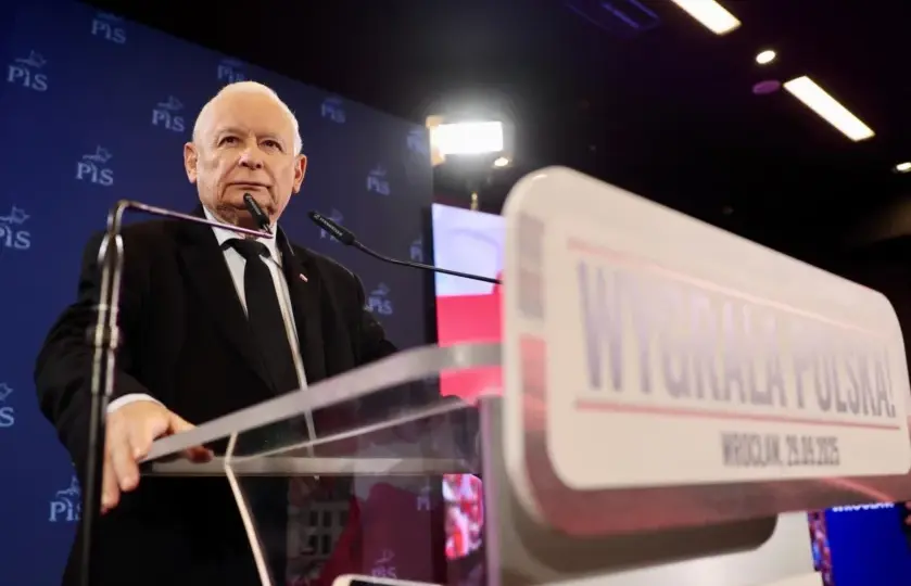Jak wstąpić do partii PiS? Sprawdź wymagania i krok po kroku