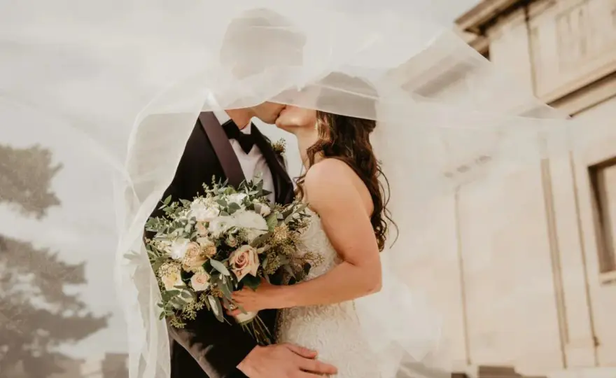 Mariage plus vieux - démêlez le vrai du faux !