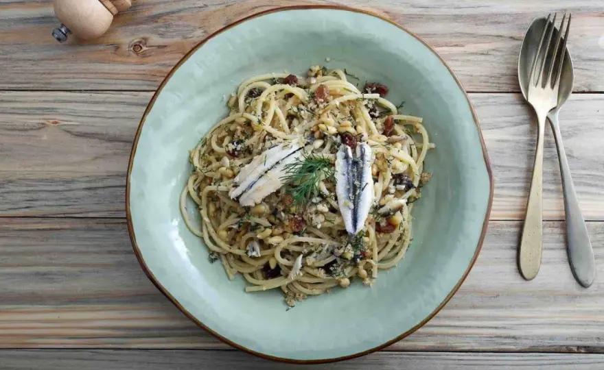 Pâtes au poisson à l’italienne, la recette facile et parfumée