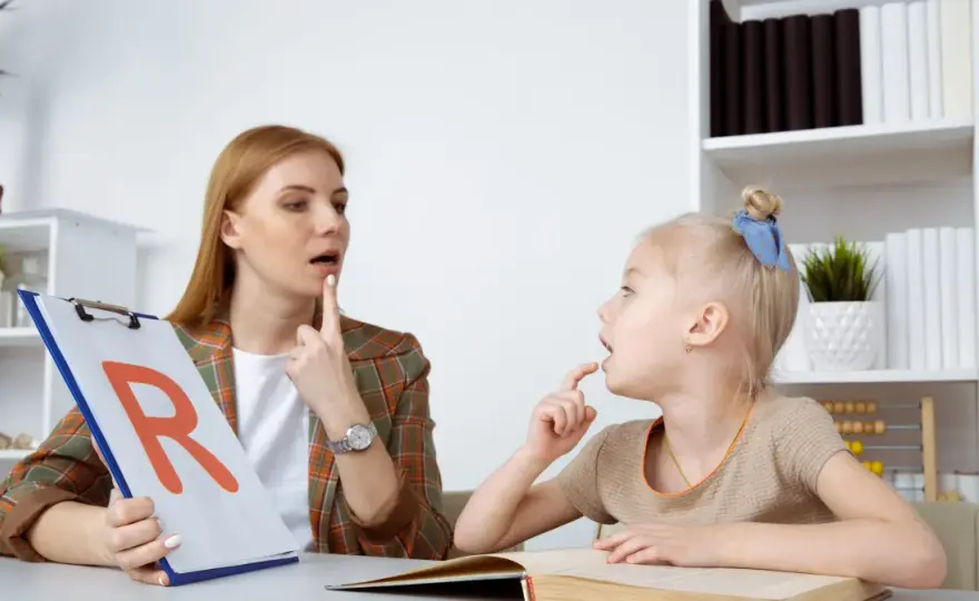Reranie - co to? Etap rozwoju czy wada wymowy? Sprawdź!