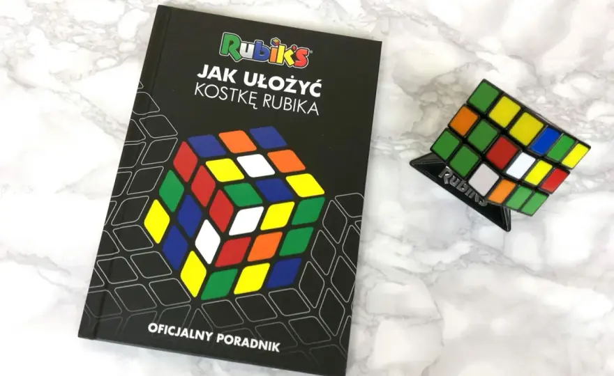 Jak ułożyć kostkę Rubika 3x3? Prosty przewodnik krok po kroku