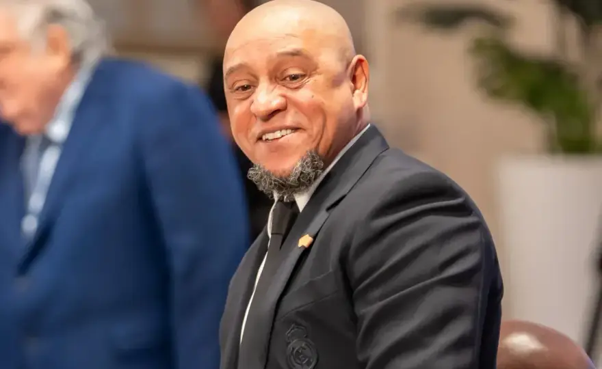 Roberto Carlos żyje? Prawda o zdrowiu legendy futbolu!