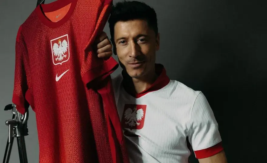 Więcej niż strój - Historia koszulek reprezentacji Polski