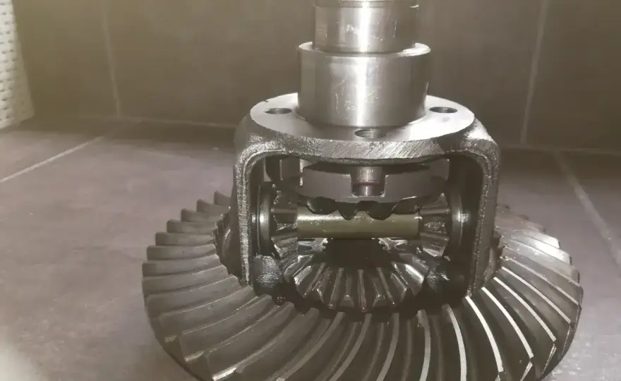 Mechanizm różnicowy - Jak rozpoznać objawy awarii i naprawić most?
