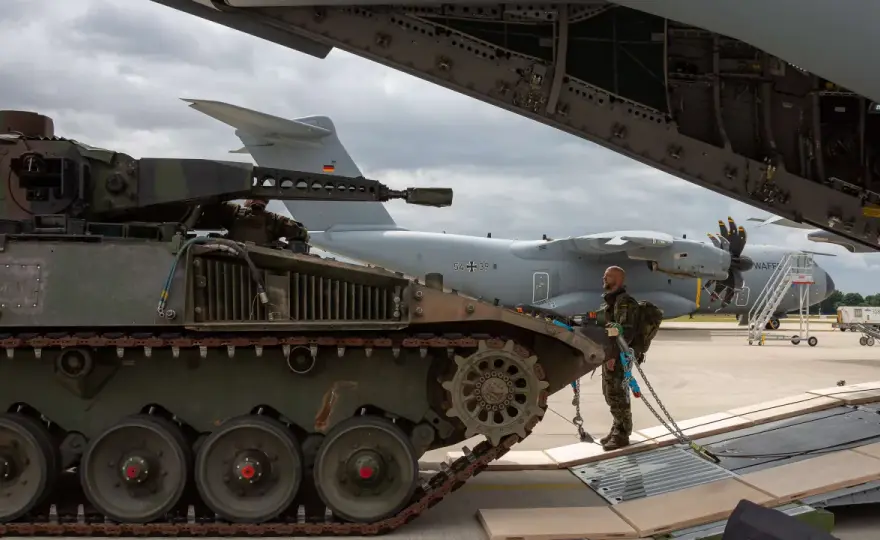 Panzertransport per Flugzeug - Welche Flieger schaffen es?