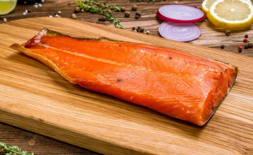 Saumon fumé à chaud - La méthode infaillible pour un poisson parfait