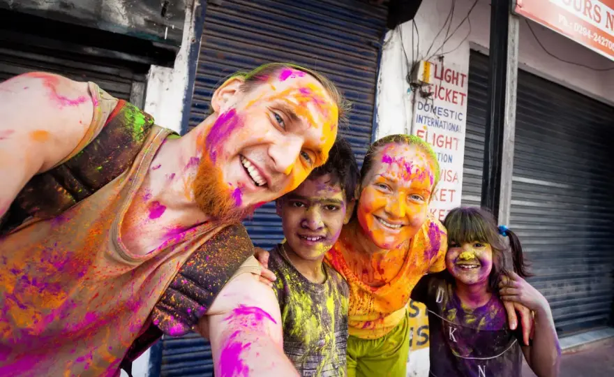 Holi in Indien - Mehr als nur Farbe? Dein Guide zum Fest