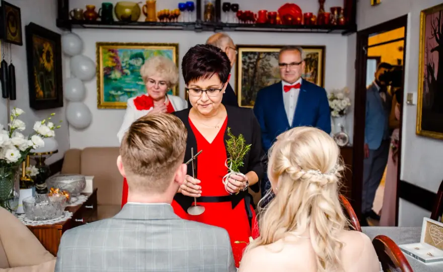 Nowoczesne błogosławieństwo pary młodej - pomysły i życzenia