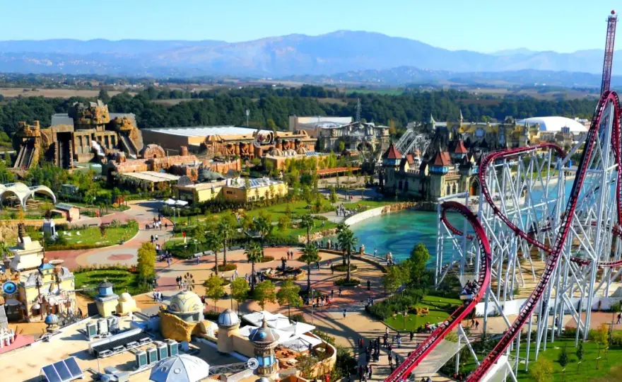 Italie : Quel parc d'attractions choisir pour vos vacances ?