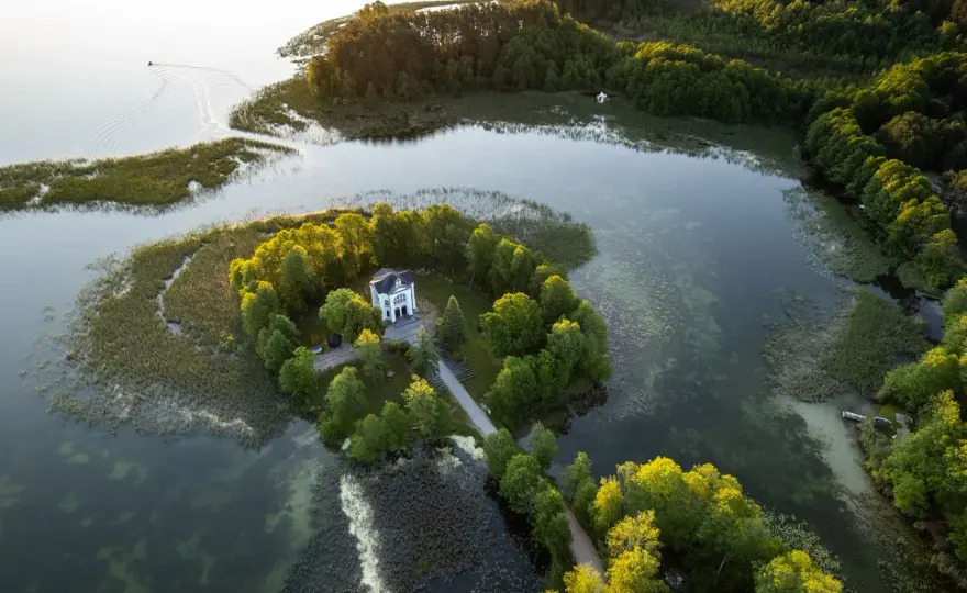 Jezioro Płaskie (Suwalszczyzna) - Cisza i natura bez tłumów
