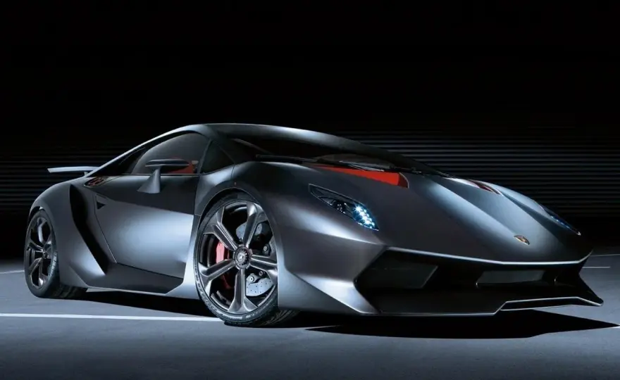 Lamborghini Sesto Elemento - Dlaczego waży tylko 999 kg? Poznaj fakty