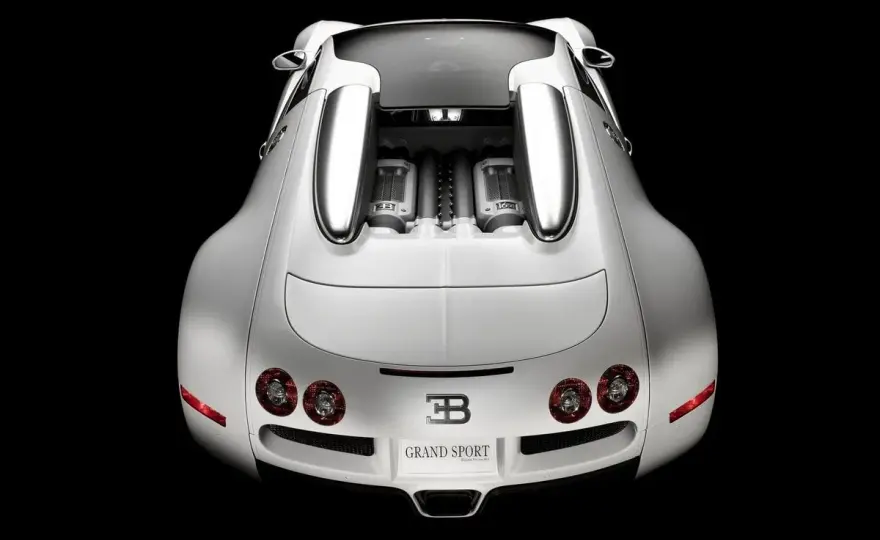 Ile kosztuje Bugatti Veyron? Ceny używanych modeli i ich stan