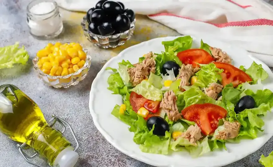 Ile schudnę jedząc 1000 kcal dziennie? Szokujące wyniki i skutki diety