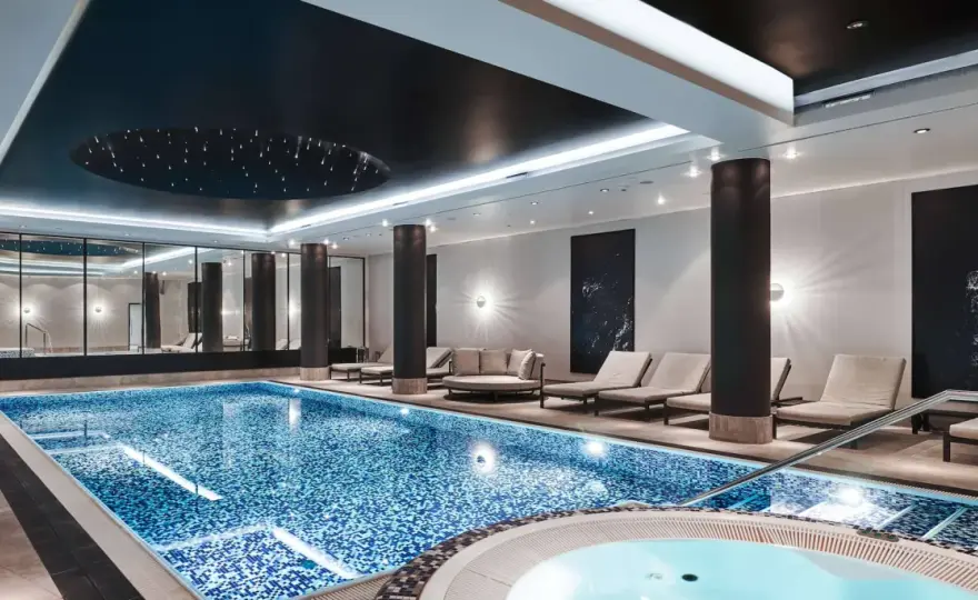 Radisson Collection Warszawa - Czy to hotel dla Ciebie?
