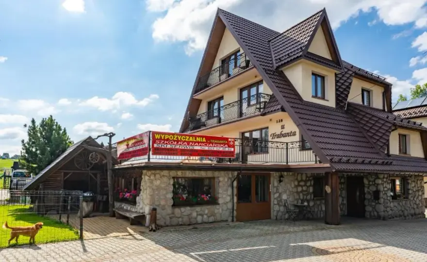 Odkryj centrum Bukowiny Tatrzańskiej: Atrakcje, jedzenie, noclegi