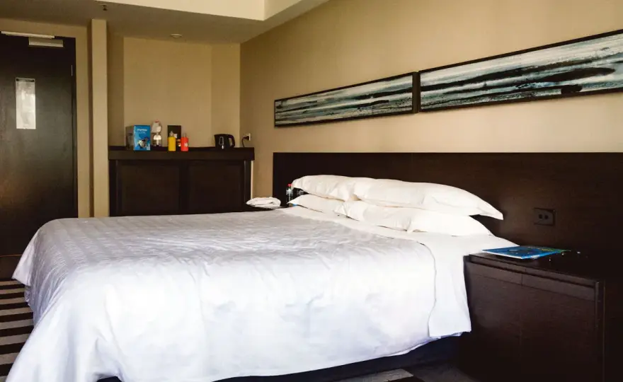 Jak zostawić pokój w hotelu i uniknąć nieprzyjemnych sytuacji