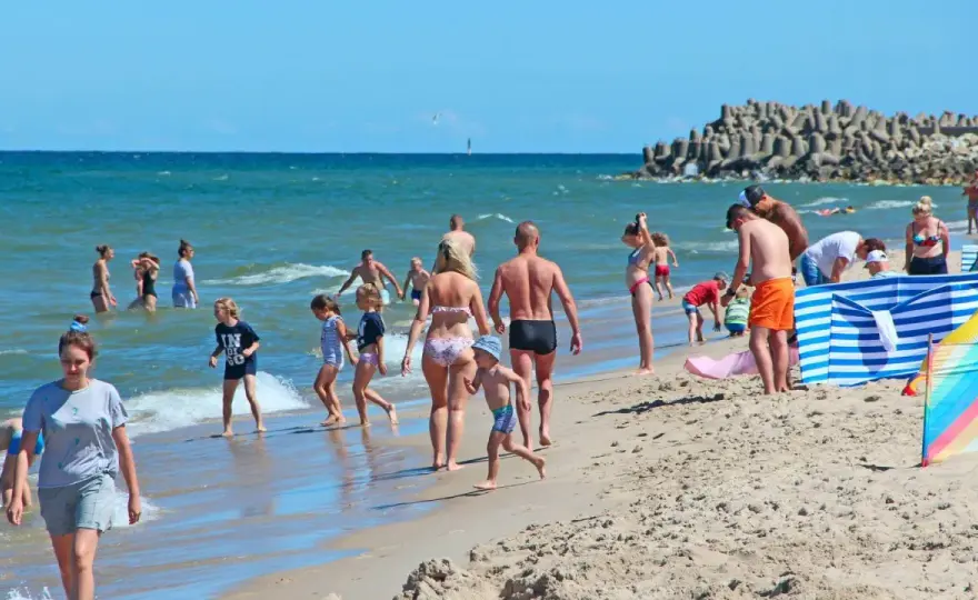 Ile kosztuje urlop nad Bałtykiem? Prawdziwe koszty i oszczędności