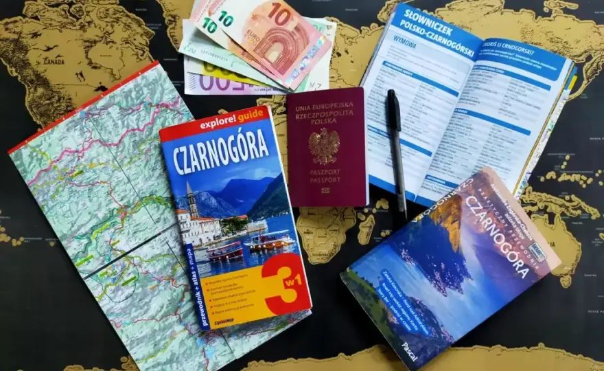 Czarnogóra - Paszport czy dowód? Sprawdź, co zabrać!