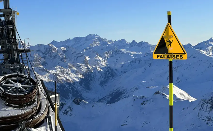 Neiges mouvantes en montagne - Sécurité et décisions clés
