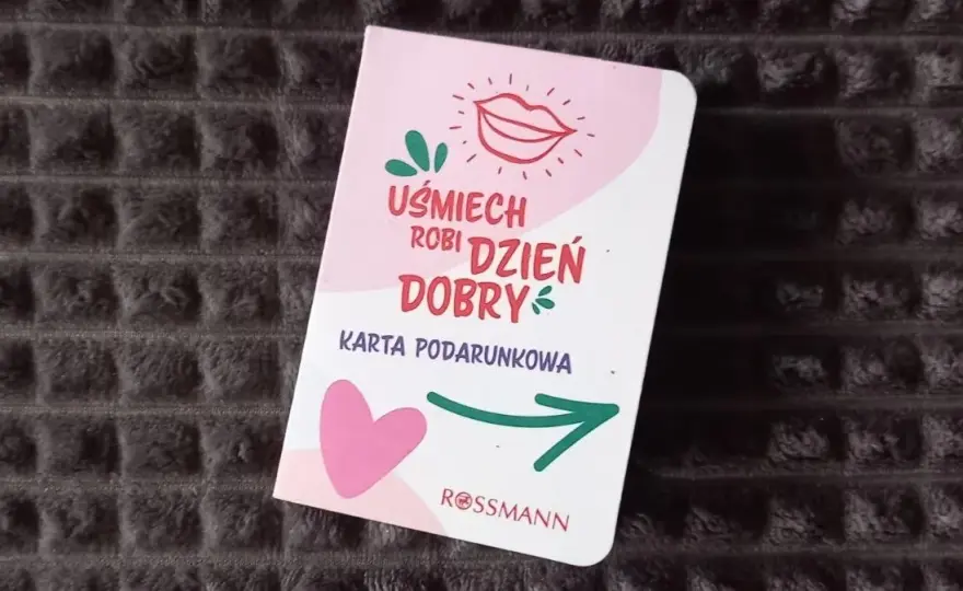 Rossmann karta podarunkowa: Jak płacić za promocje? Ekspert radzi