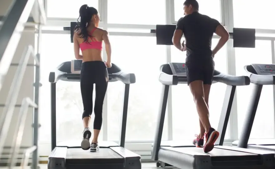 Ile czasu poświęcić na cardio, aby osiągnąć najlepsze wyniki?