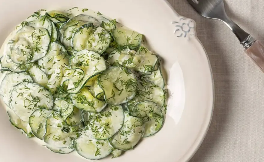 Ensalada alemana - La receta perfecta (cremosa o templada)