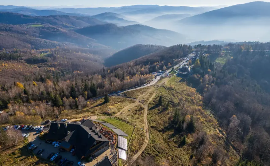 Równica - Ustroń: Szlaki, atrakcje i udany dzień w Beskidach