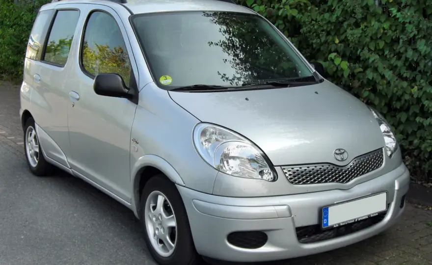 Toyota Yaris Verso - Czy ten van ma sens jako używany?