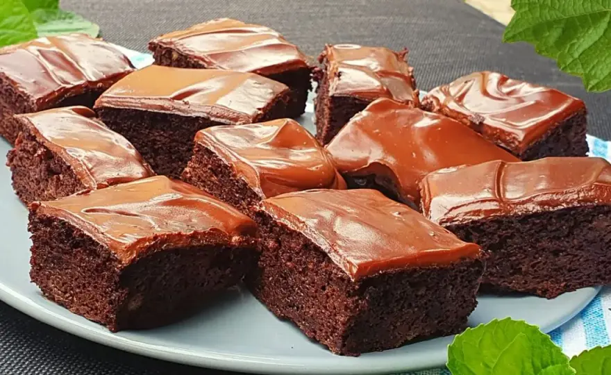 Pyszne keto ciasta przepis na zdrowe i niskokaloryczne desery