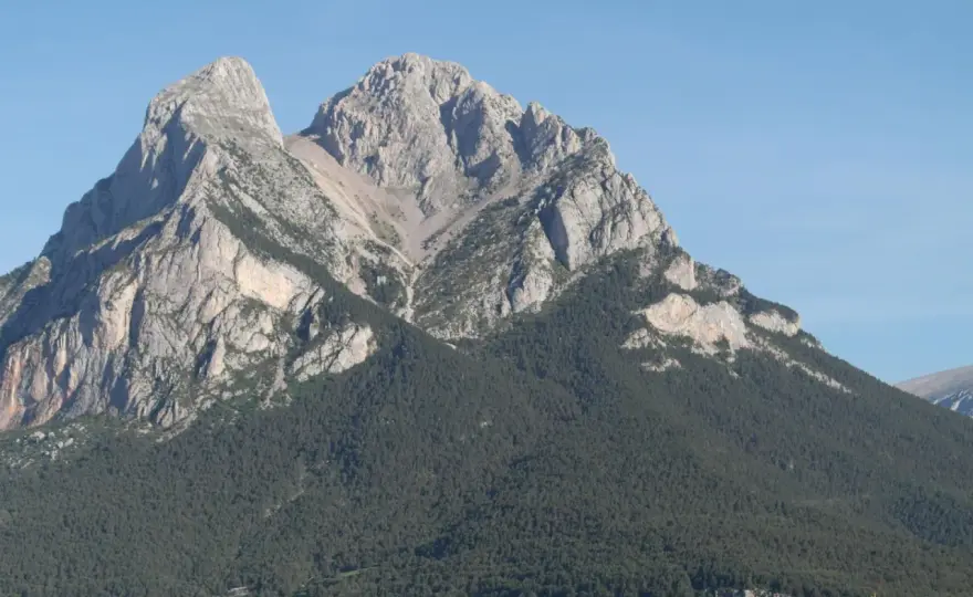 Pedraforca - Elige tu ruta ideal: Guía completa para el ascenso