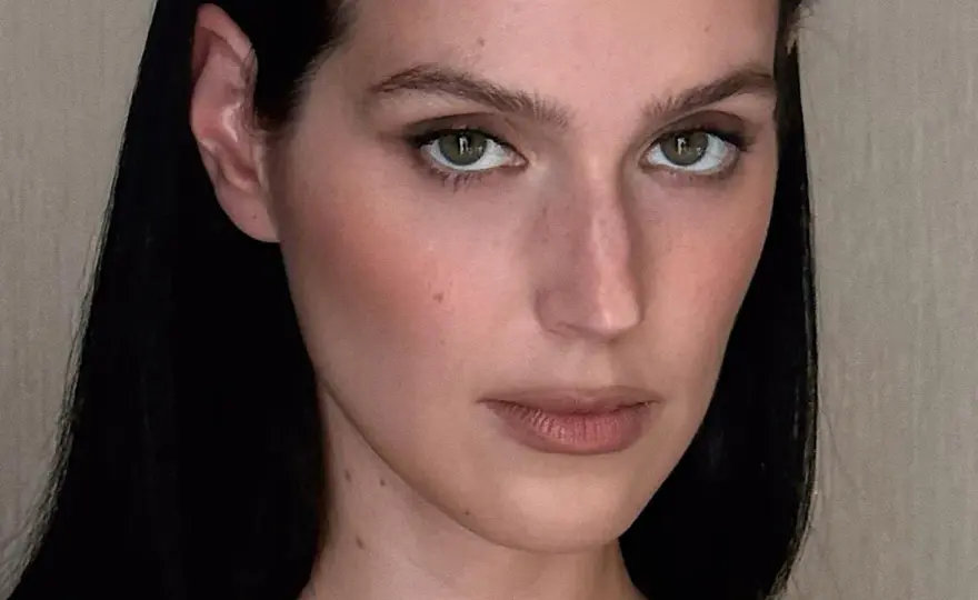 Maquillaje para ojos hundidos - trucos para abrir la mirada