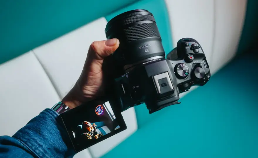 Lustrzanka Canon 2026: Czy warto kupić? Modele, ceny, porady
