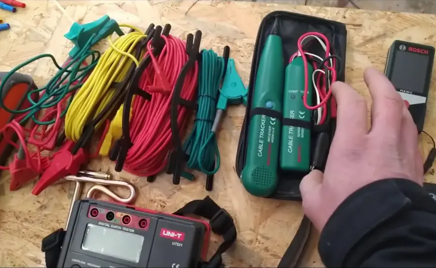Testery wiązek elektrycznych - jak wybrać najlepsze urządzenie?