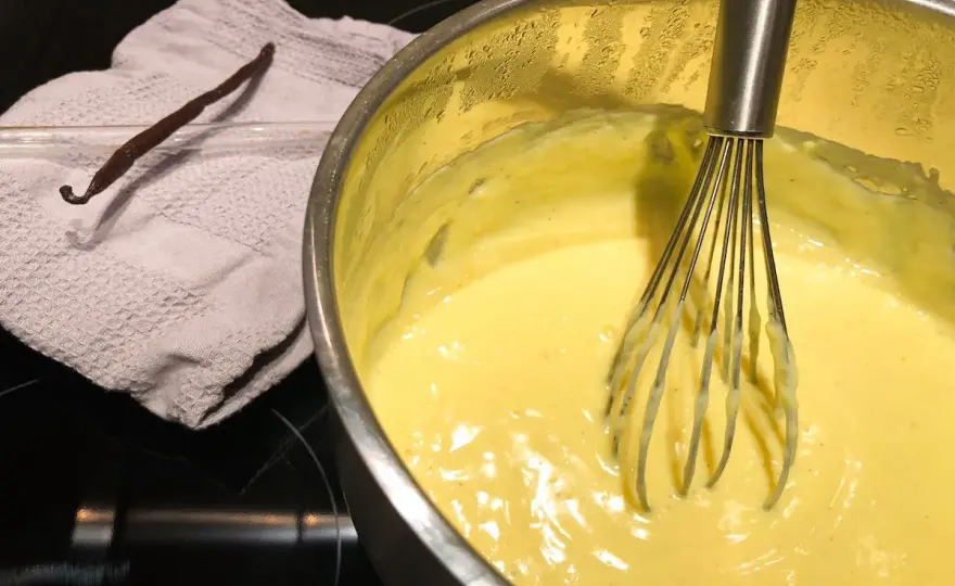 Crema pasticcera senza latte - ricetta all’acqua e varianti